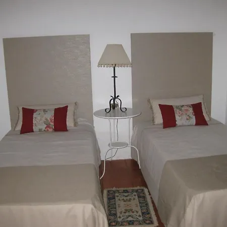 Encosta Das Freiras Gasthof Santa Catarina (Leiria)