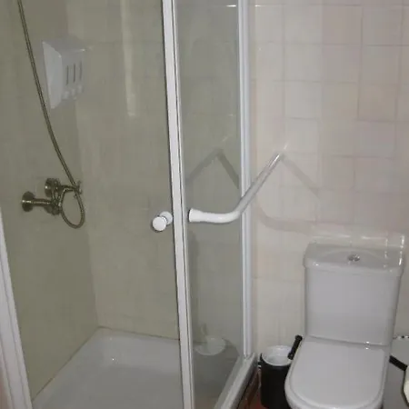Guest house Encosta Das Freiras 4*